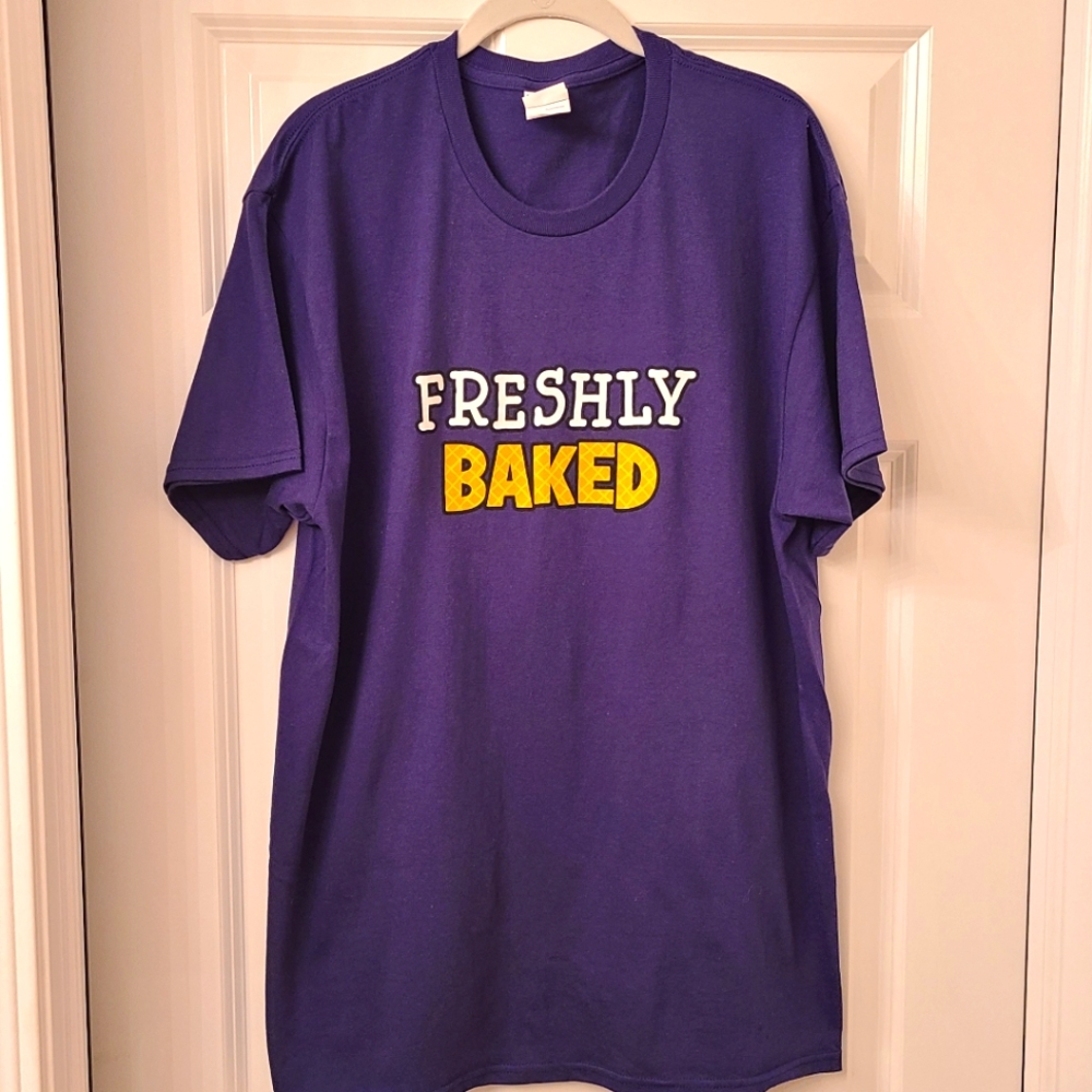 Ben & Jerry's Freshly Baked 4/20 Purple T-Shirt Size Large